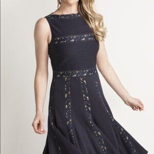 Tadashi Shoji Navy Blue Pleated Lace Details Dress